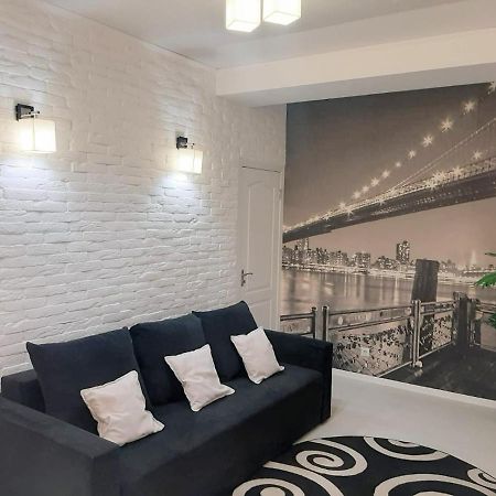 Bright Central Apartment 基希讷乌 外观 照片